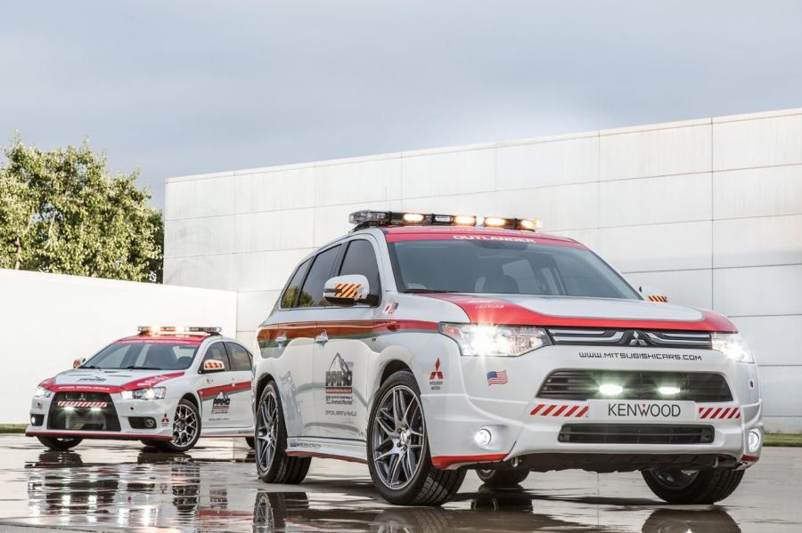 Mitsubishi Pikes Peak Safety Cars 2013 года  (фото 9 из 9)